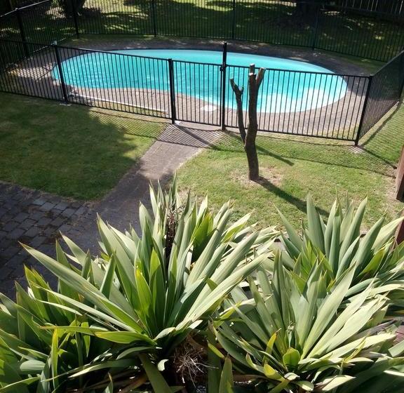 הוסטל Berkenhoff Lodge