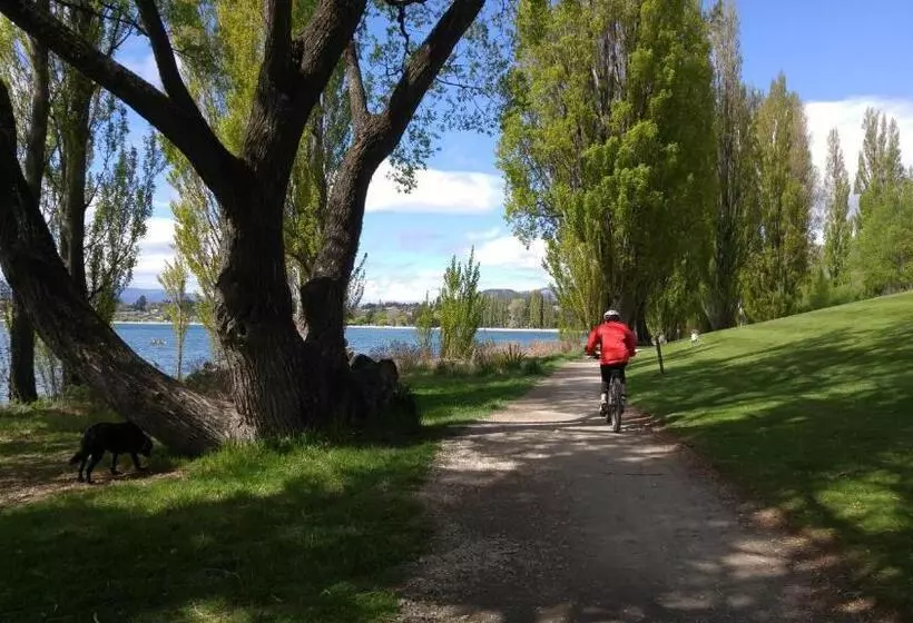 Retkeilymaja Zula Lodge