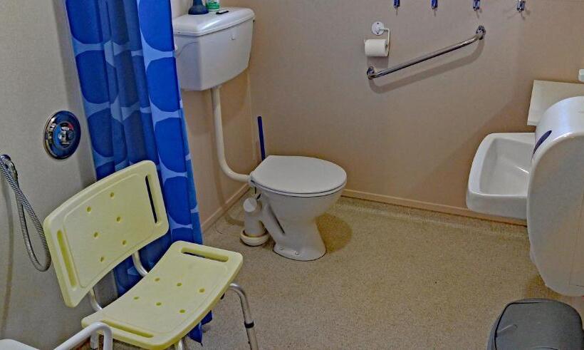 הוסטל Zula Lodge