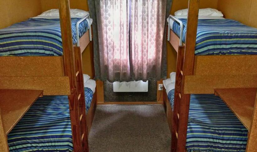 הוסטל Zula Lodge