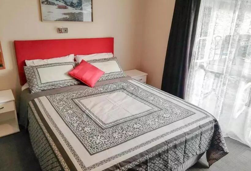 Retkeilymaja Zula Lodge