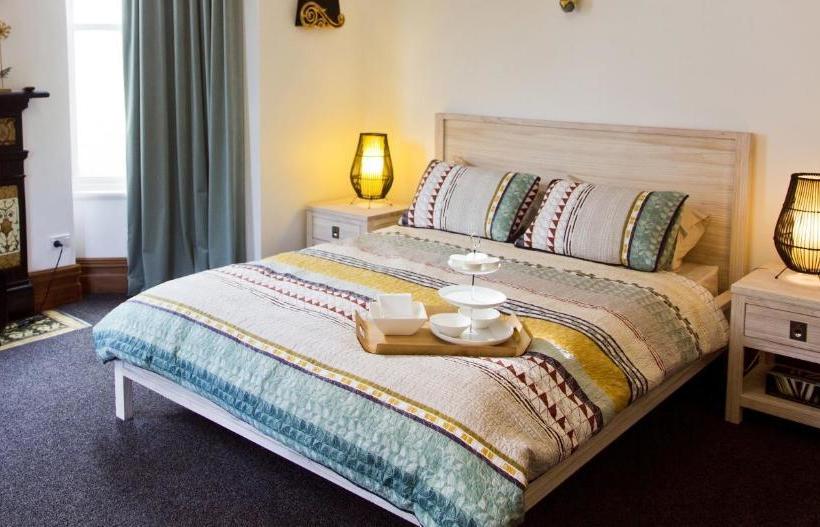 Bed and Breakfast Artica Art & Accommodation