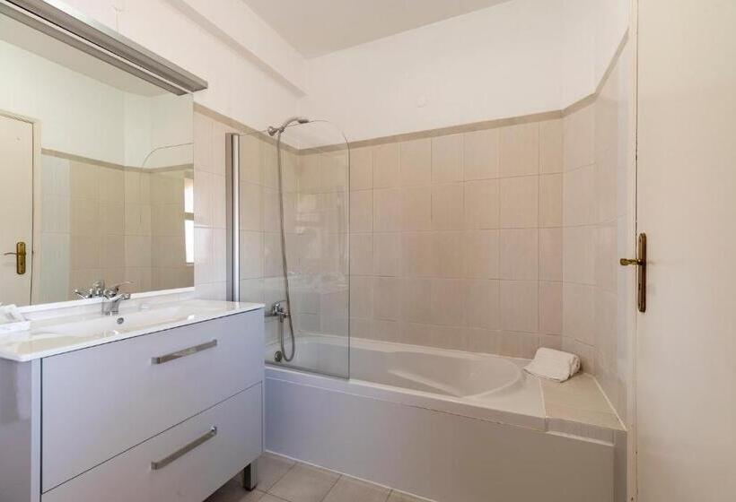 تختخواب و صبحانه Manta Guest