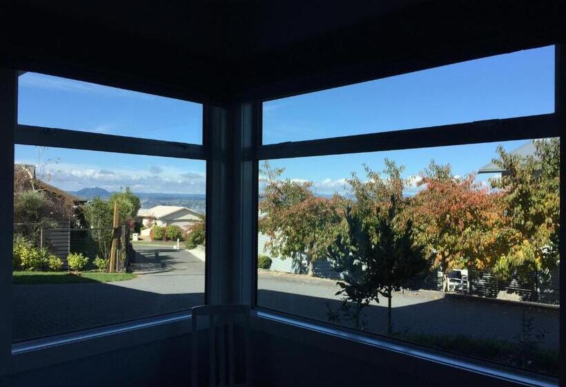 مبيت وإفطار Punawai Homestay