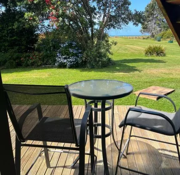 ベッドアンドブレックファースト Summerspring Beachfront Accommodation