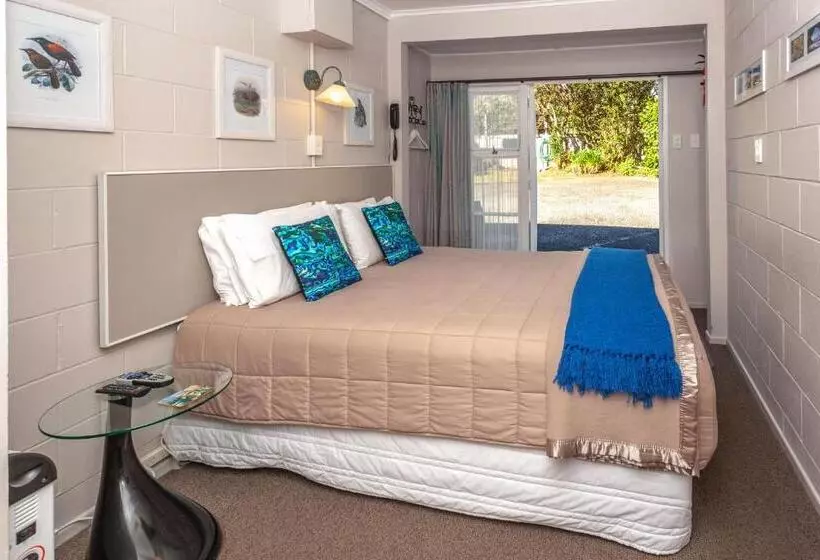 Brookby Motel