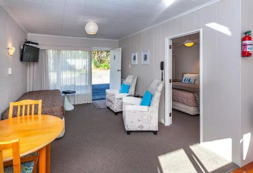 Brookby Motel