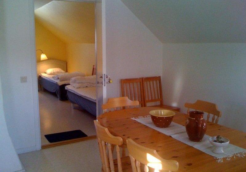 Hajstorp Slusscafé & Vandrarhem