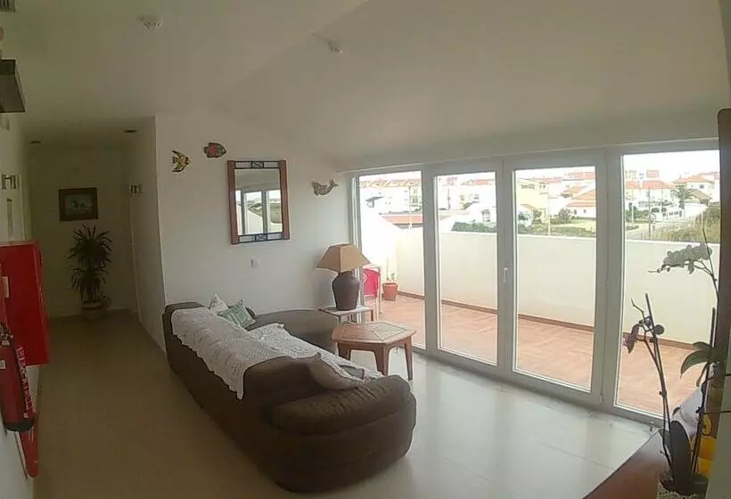 Hotelli Baleal Spot
