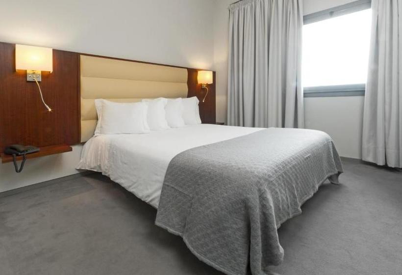 هتل Paços Ferrara