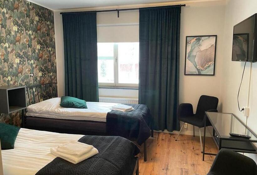 هتل Svefi Vandrarhem Hostel