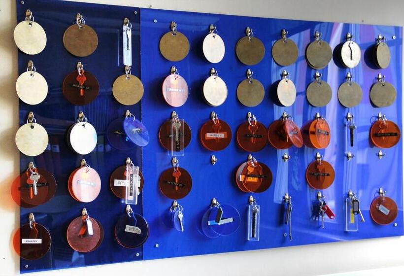 هتل Svefi Vandrarhem Hostel