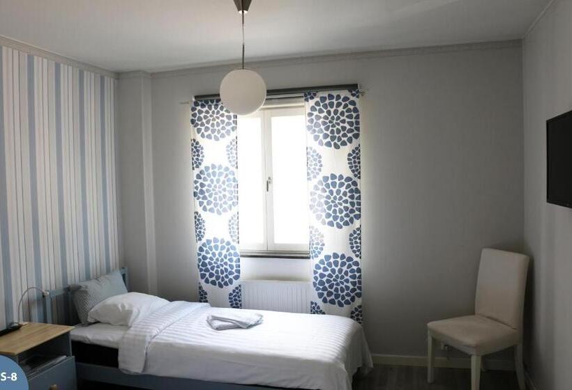 هتل Svefi Vandrarhem Hostel