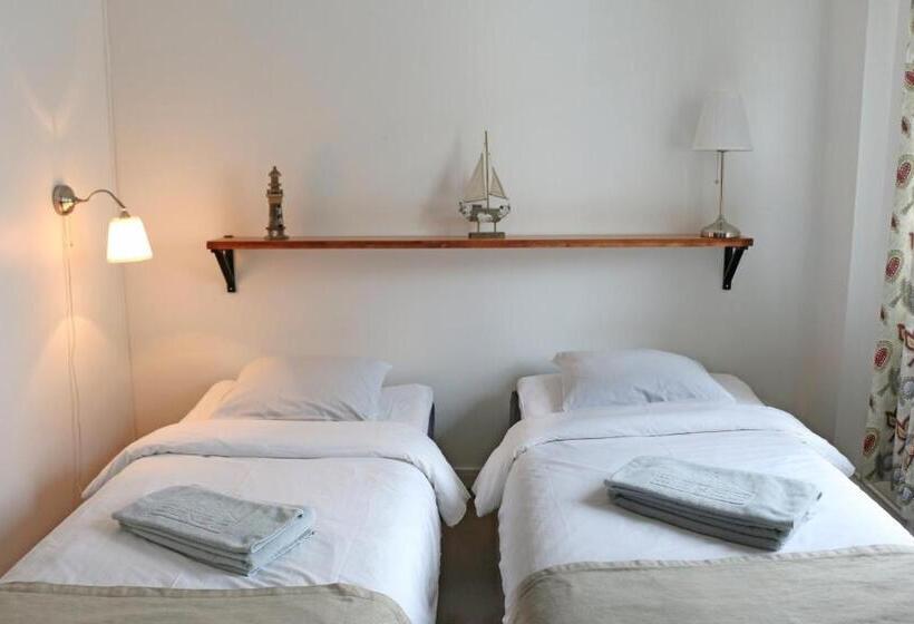 هتل Svefi Vandrarhem Hostel