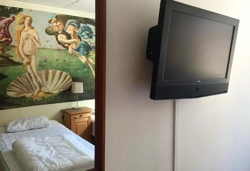 Linne Hostel