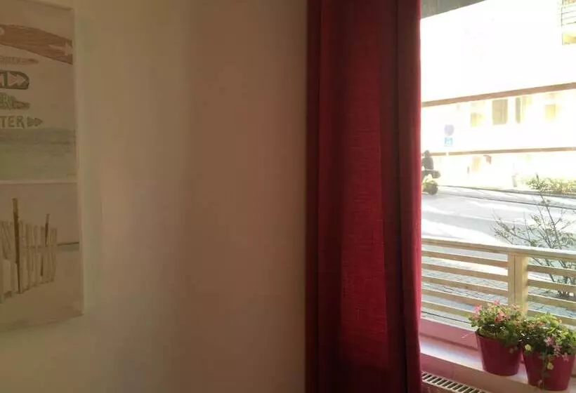 Linne Hostel