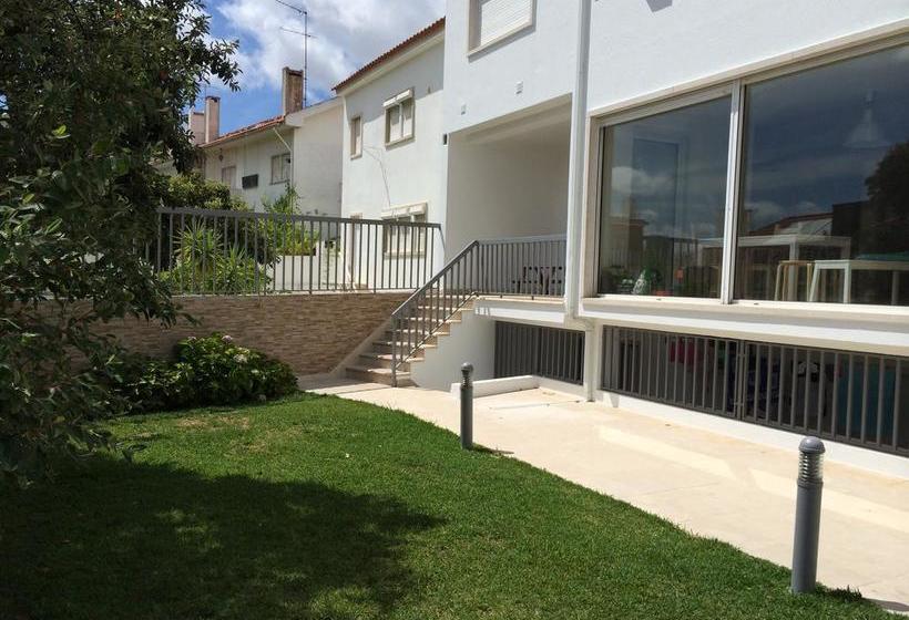 Lisbon Family Hostel