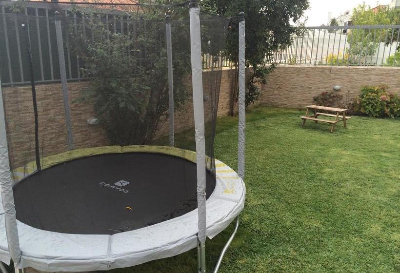 Lisbon Family Hostel