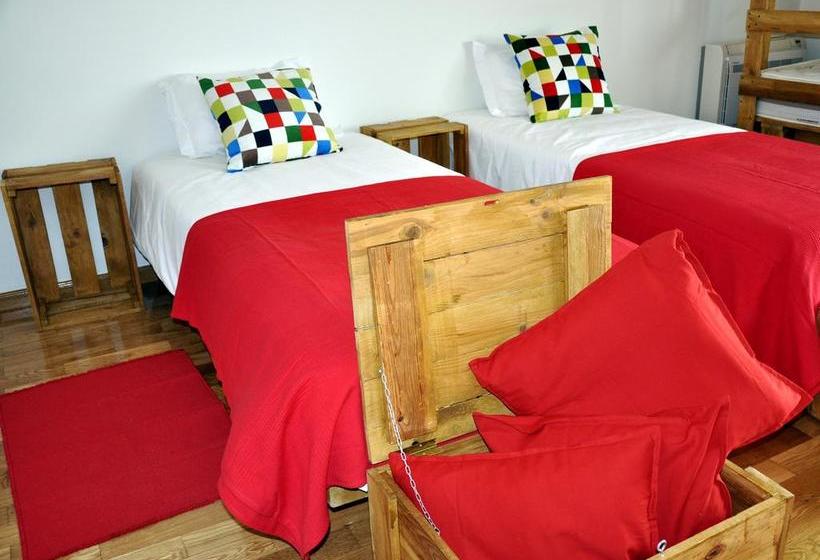 Lisbon Family Hostel