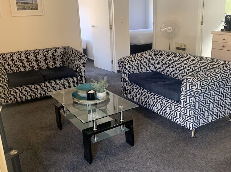 מוטל Apex Motorlodge