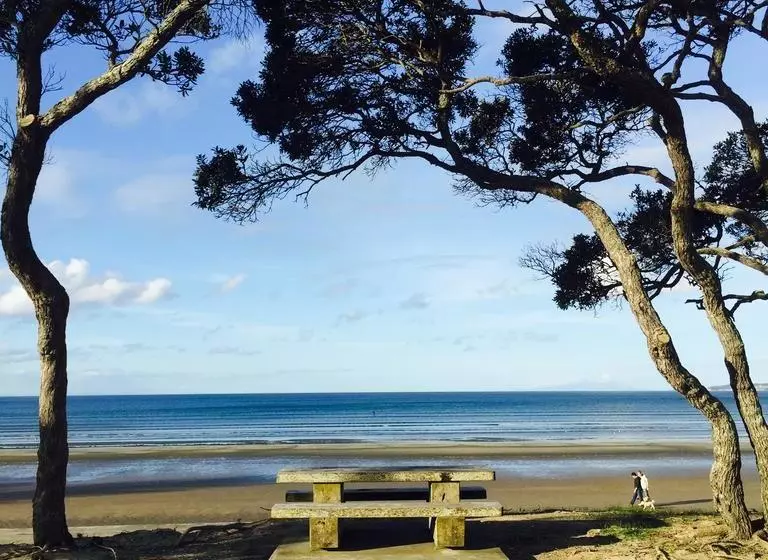 モーテル Orewa Beachcomber
