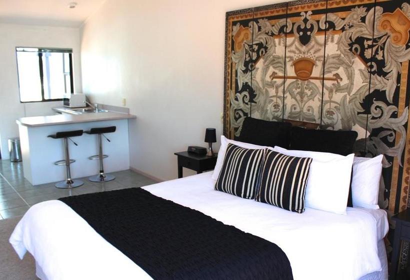 فندق على الطريق Orewa Beachcomber