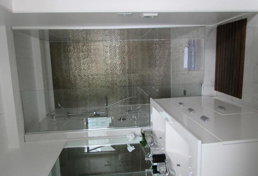 فندق على الطريق Orewa Beachcomber