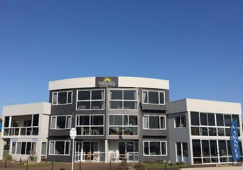 モーテル Waterfront Apartments Whitianga