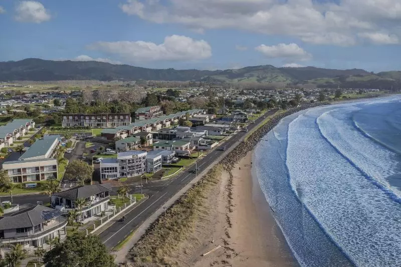 モーテル Waterfront Apartments Whitianga
