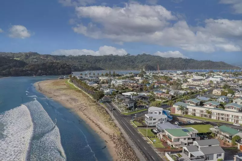 モーテル Waterfront Apartments Whitianga