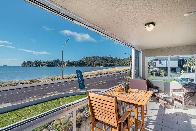 モーテル Waterfront Apartments Whitianga