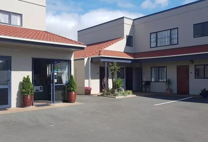 Palm Court Motel