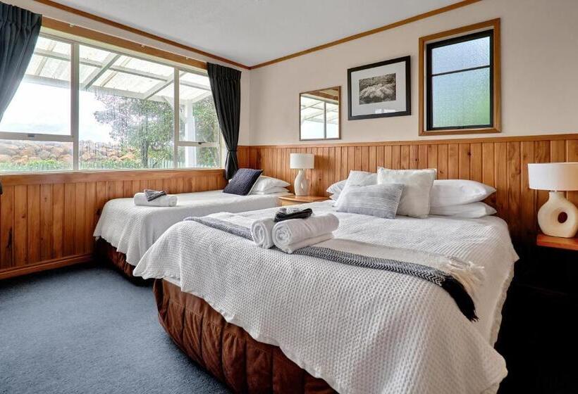 Punakaiki Beachfront Motels