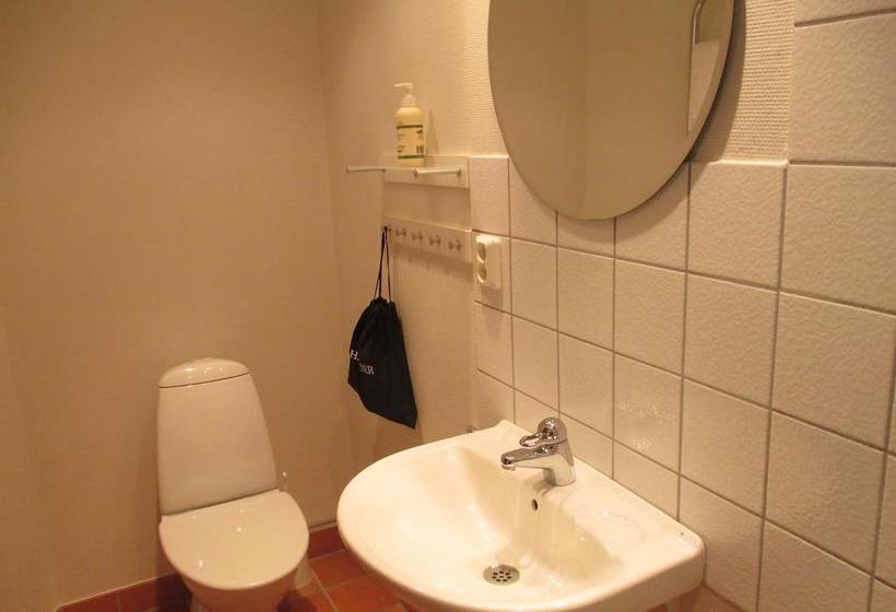 Rävåkra Bed & Breakfast