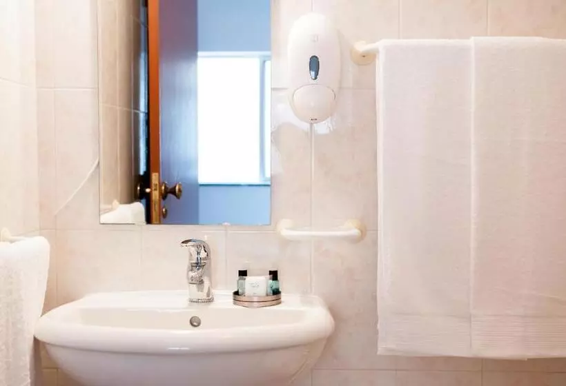Stork Hostel