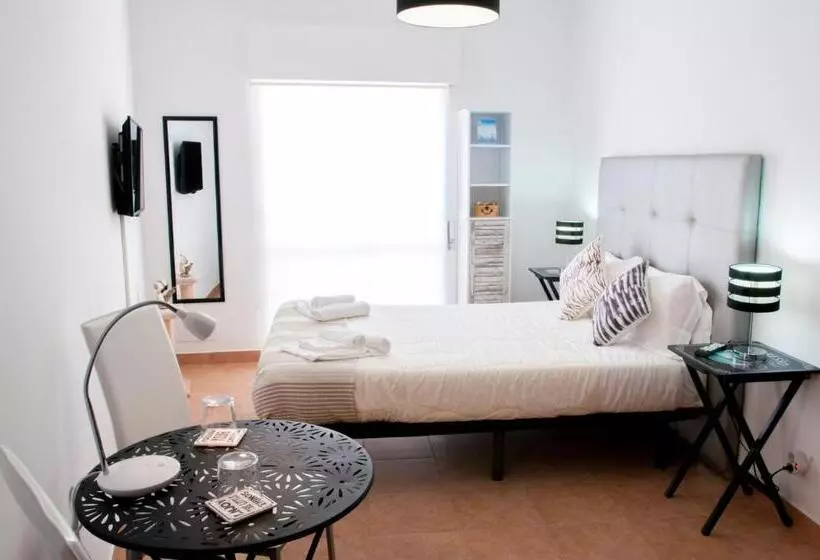 Stork Hostel