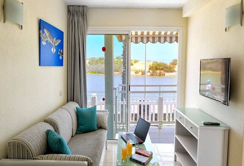 Apartamentos Cocoteros