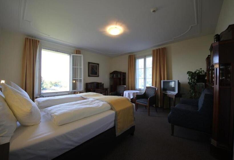 Общежитие Gasthaus Zum Kreuz