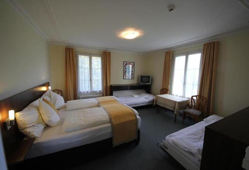 Общежитие Gasthaus Zum Kreuz