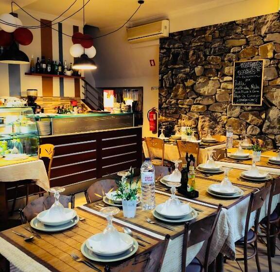 住宿加早餐  Abrigo Da Estrela