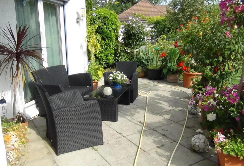 住宿加早餐  Haus Erika Am Weg