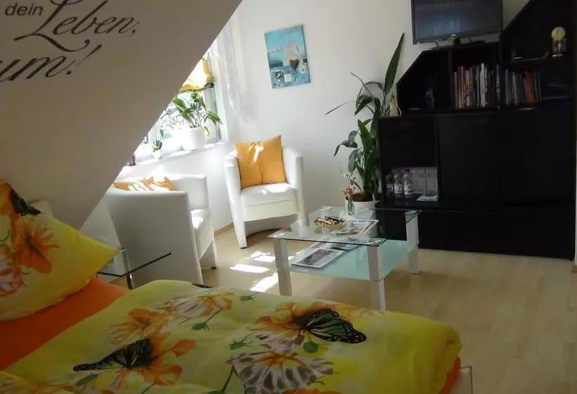 ベッドアンドブレックファースト Haus Erika Am Weg