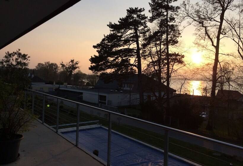 Bed and Breakfast Morat Gaste Zimmer