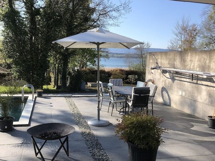 Bed and Breakfast Morat Gaste Zimmer