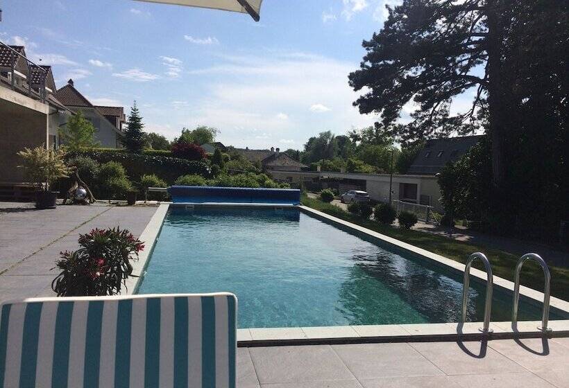 Bed and Breakfast Morat Gaste Zimmer