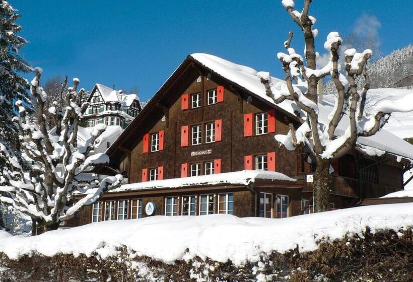 Engelberg Youth Hostel