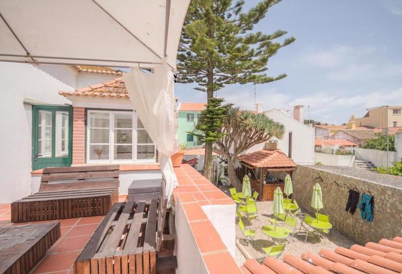 Green Hostel Peniche
