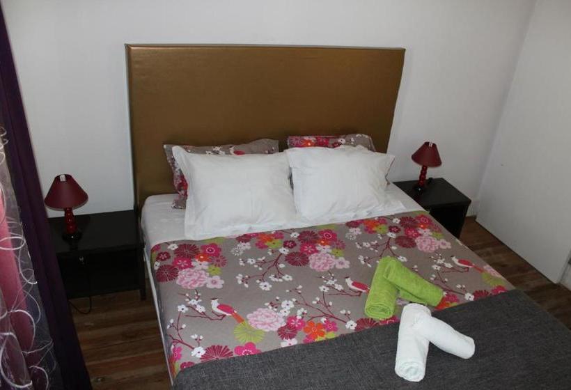 Green Hostel Peniche