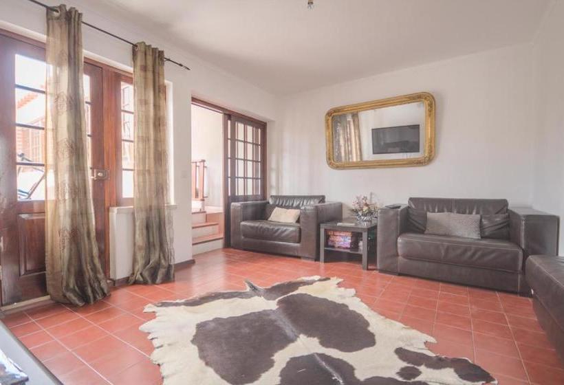 Green Hostel Peniche