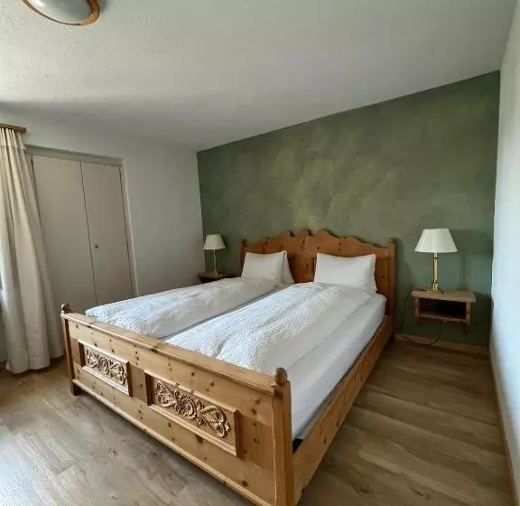 Hotelli Adler Garni
